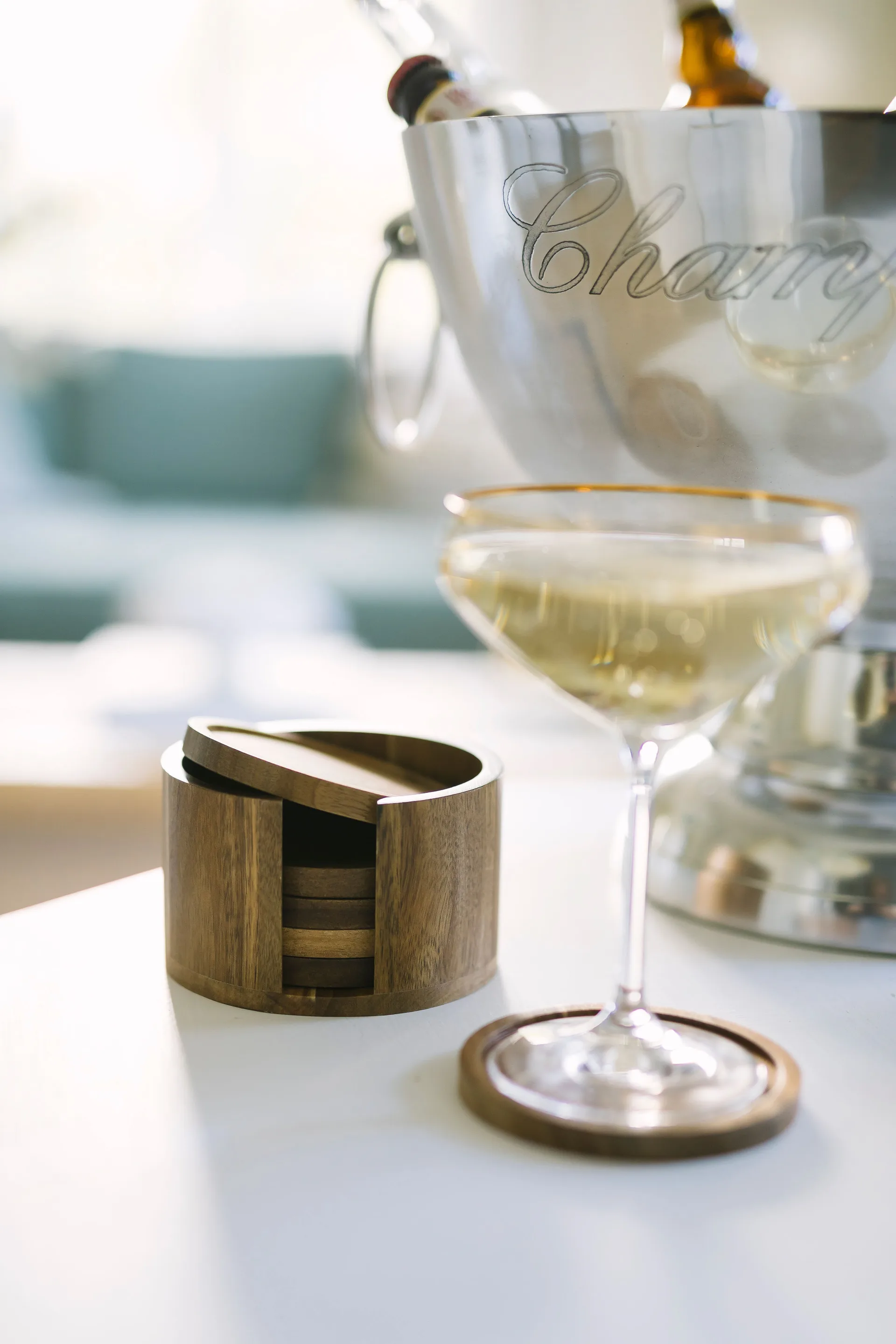 6 Posavasos Gota Ø10 cm, acacia Dorre