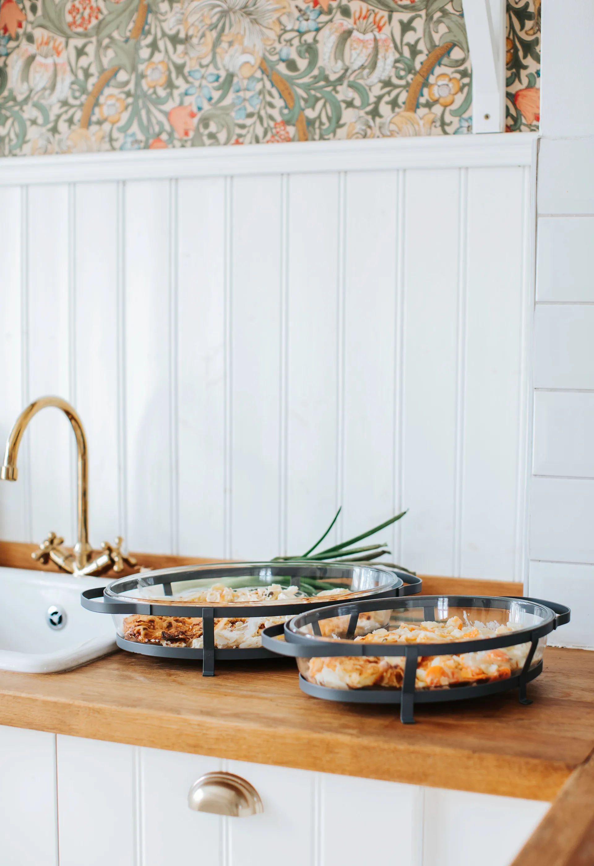 Fuente para horno con soporte Grace, 2 L Dorre