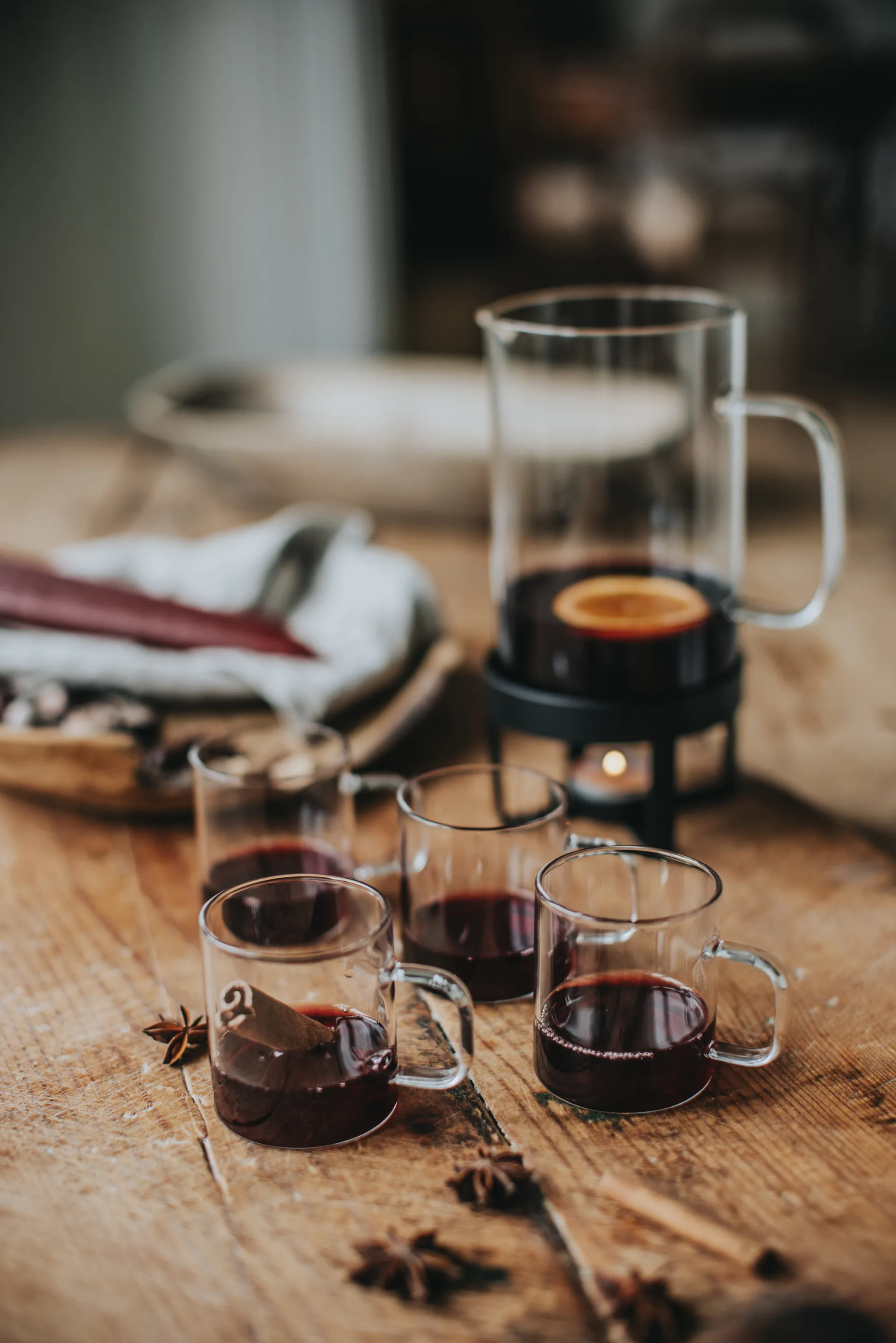 Jarra para glögg Gerry de vidrio 1,2 L, Negro Dorre