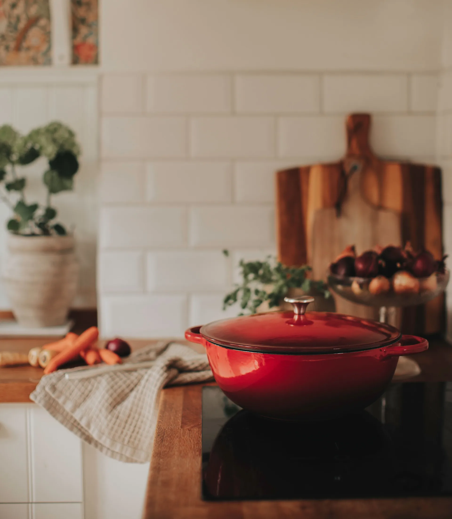 Olla de hierro fundido Gitty 7,2 L, Rojo Dorre