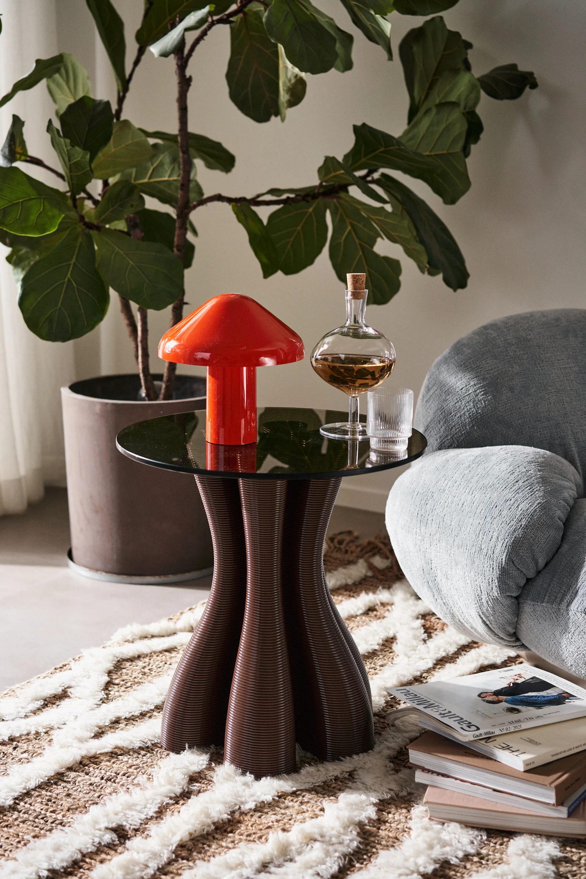 Mesa auxiliar Anemone Ø50 cm, Chocolate Ekbacken Studios