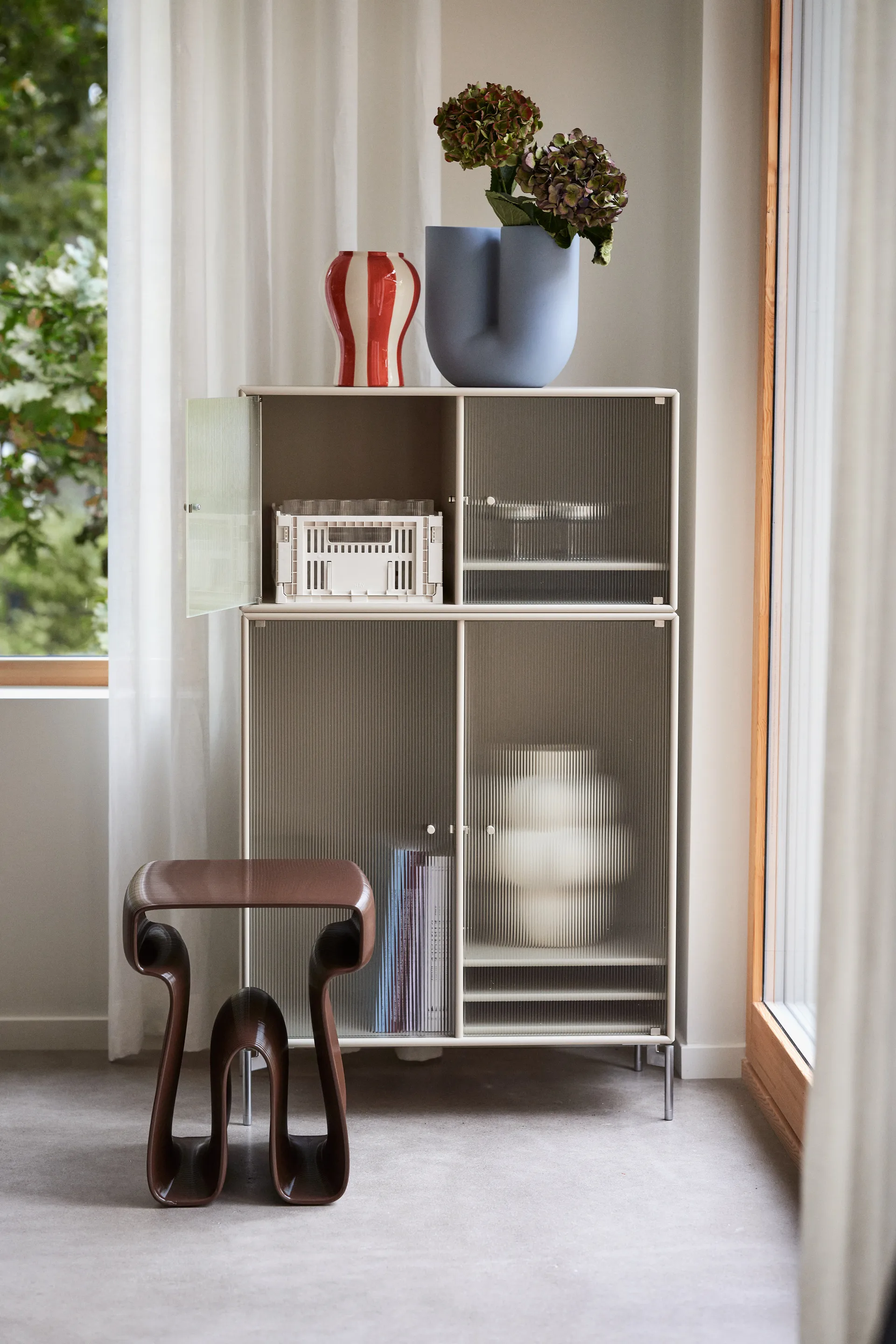 Mesa auxiliar Octopus 38x40 cm, Chocolate Ekbacken Studios