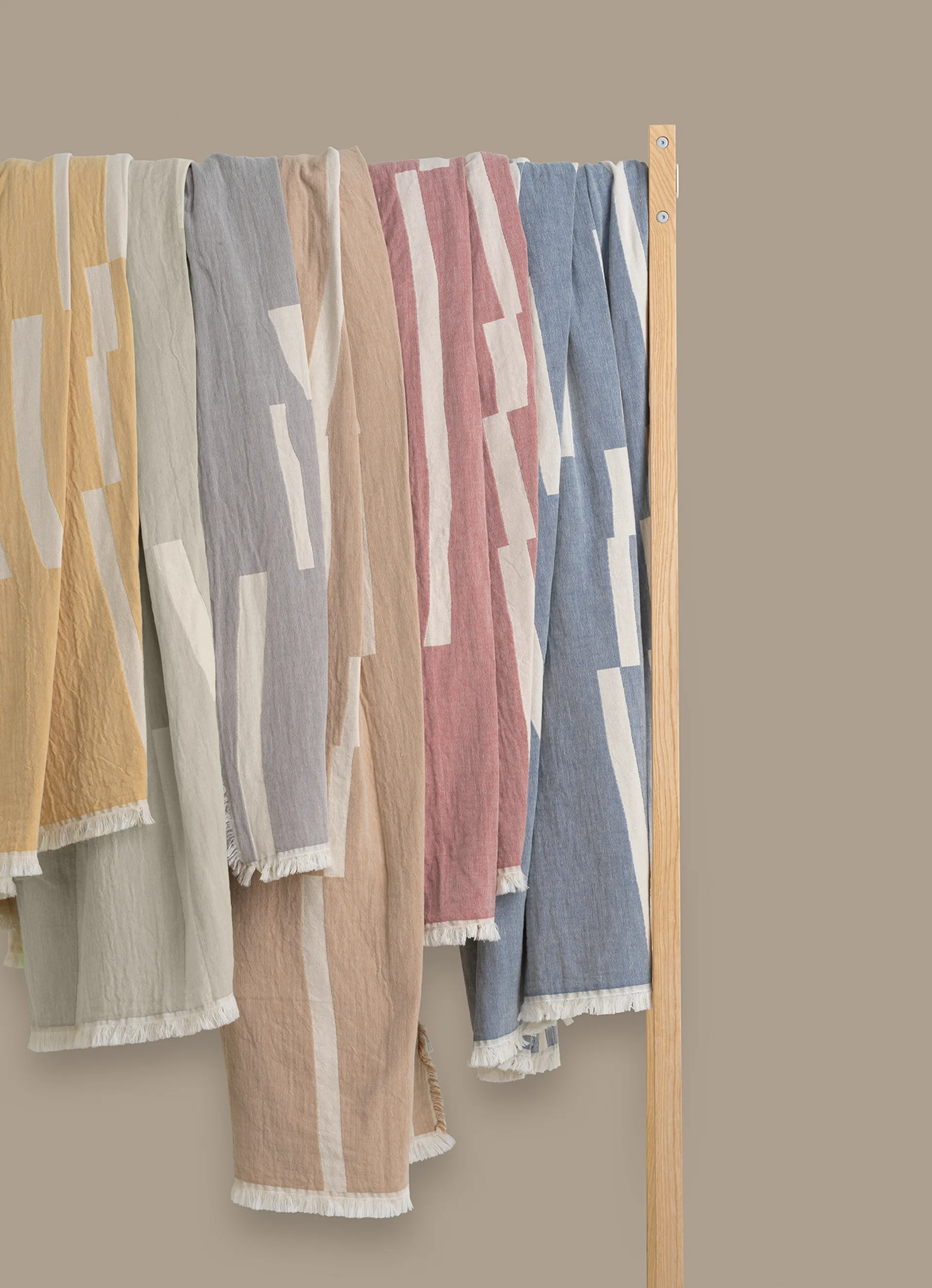 Manta Lyme Grass 130x180 cm, beige Elvang Denmark