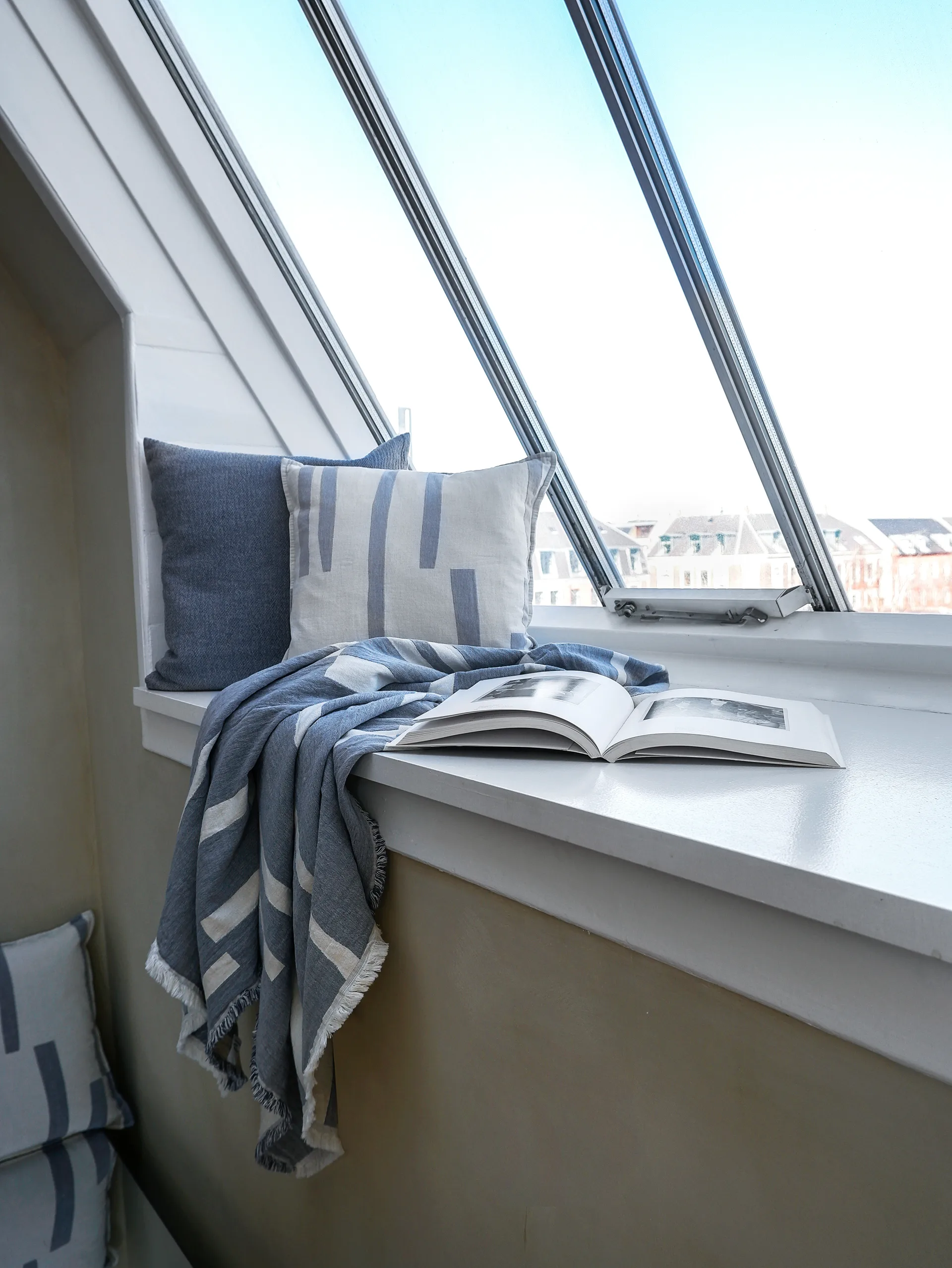 Manta Lyme Grass 130x180 cm, Blue Elvang Denmark