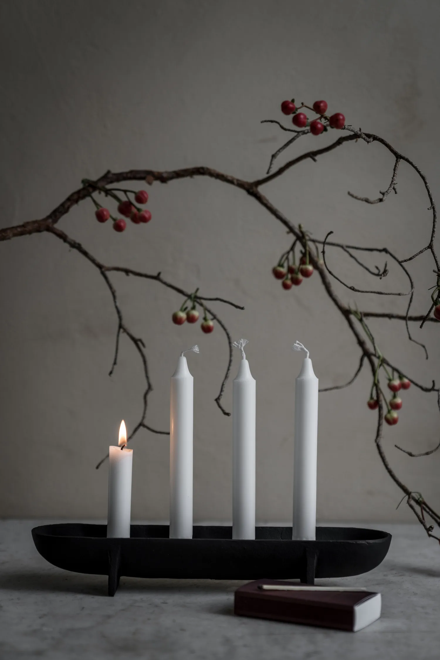 Candelabro de adviento Ernst 4 velas, Negro ERNST
