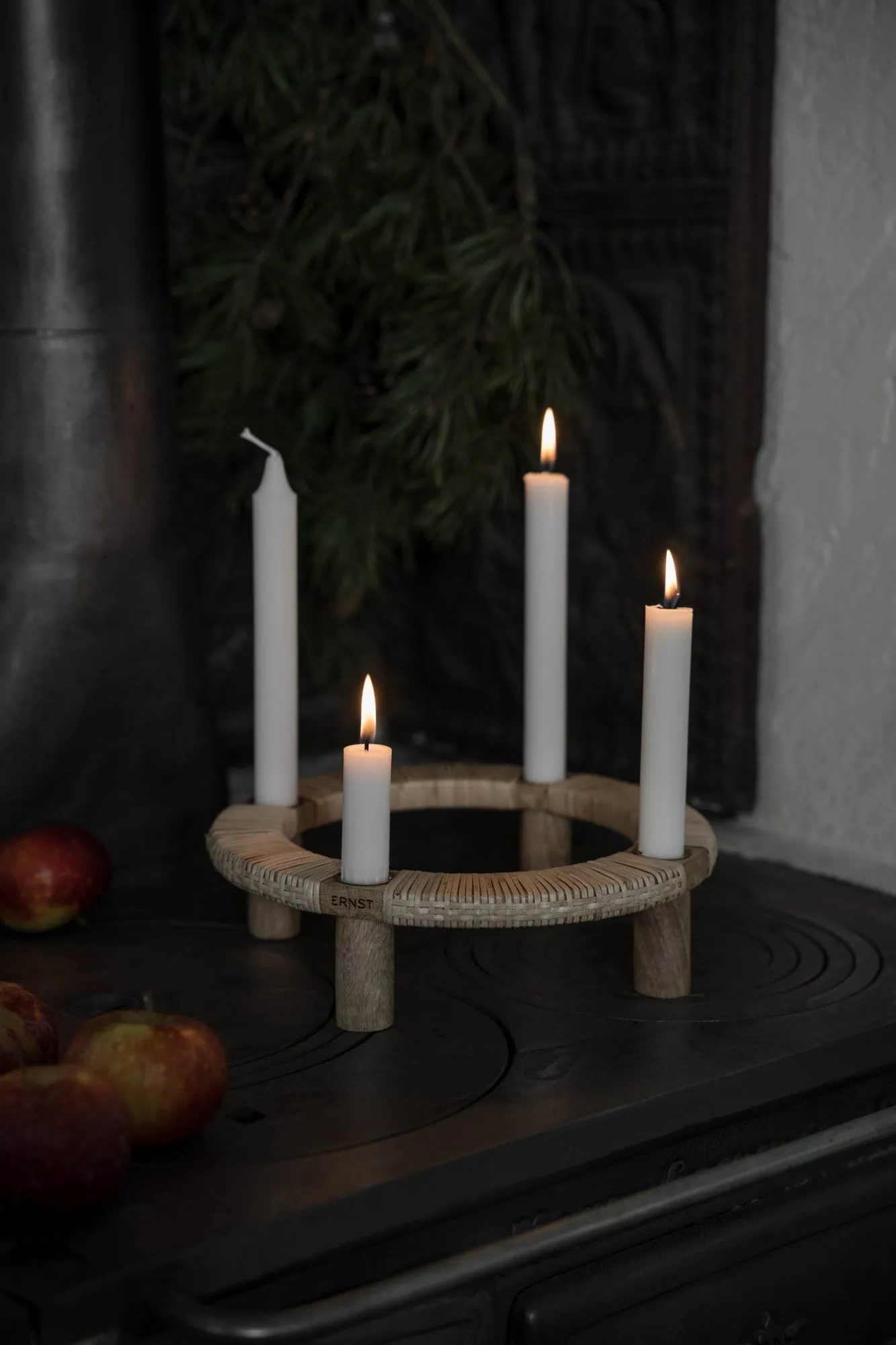 Ernst candelabro redondo para 4 velas, Madera clara ERNST