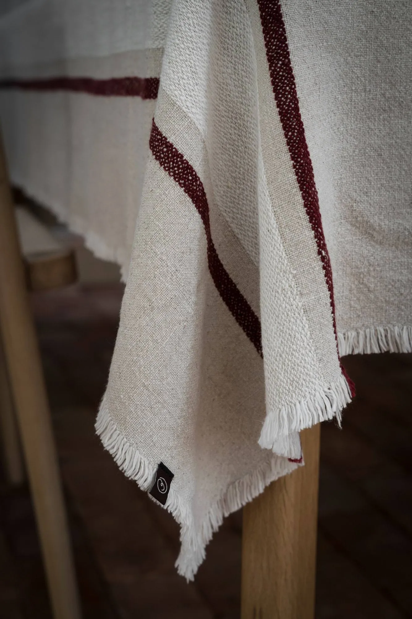 Ernst mantel de mesa, Natural-blanco-rojo, 145x300 cm ERNST