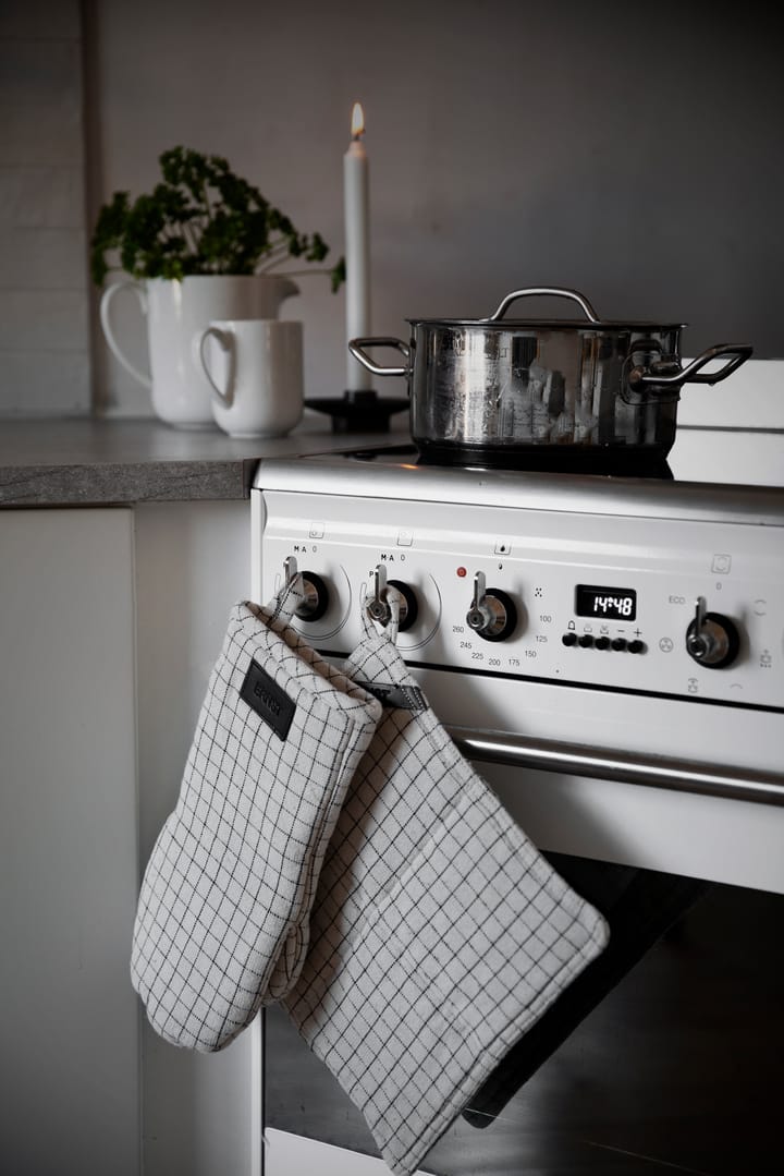 Guante de cocina Ernst a cuadros, Cuadros natural-negro ERNST