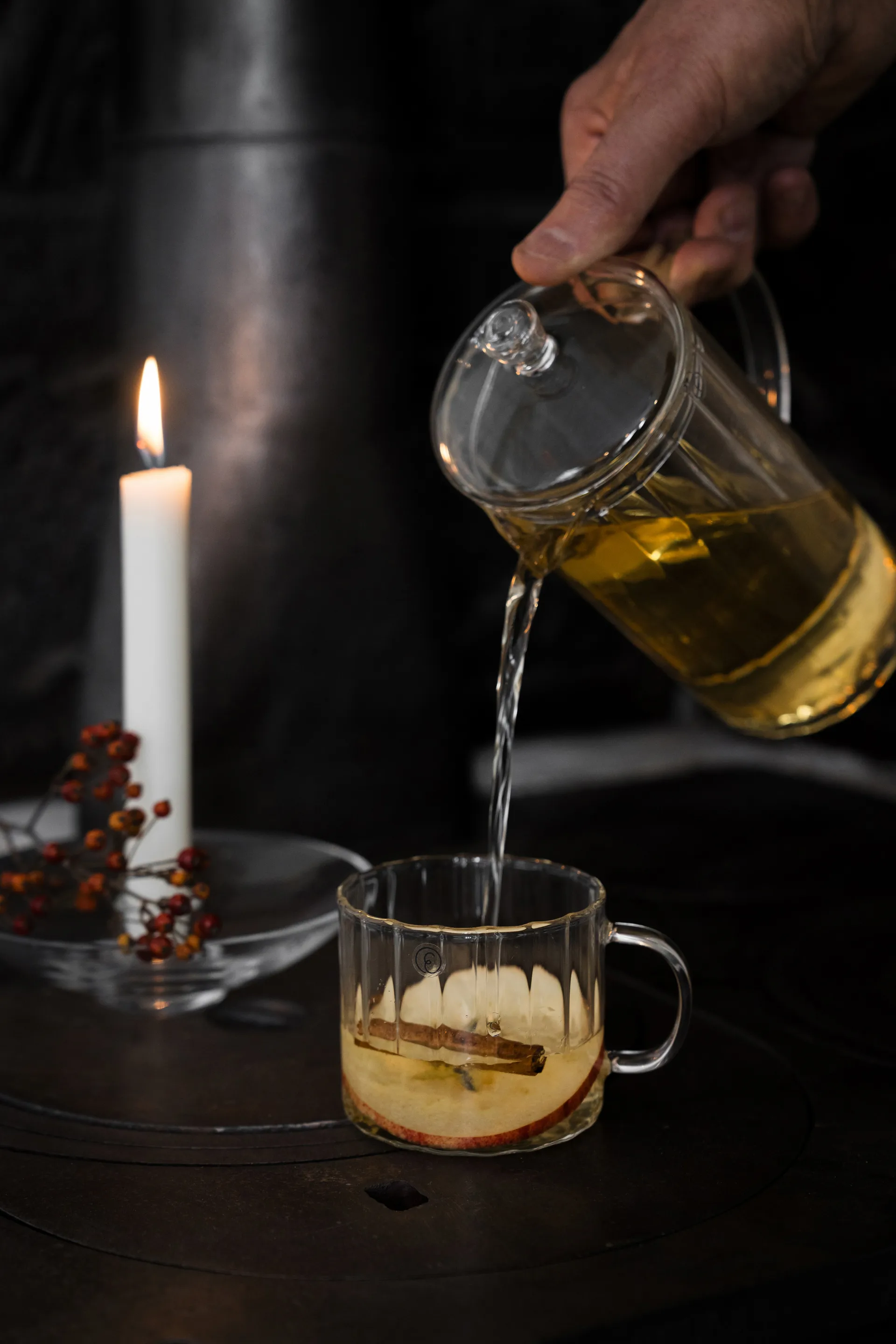 Jarra Ernst acanalada 1 L, Claro ERNST