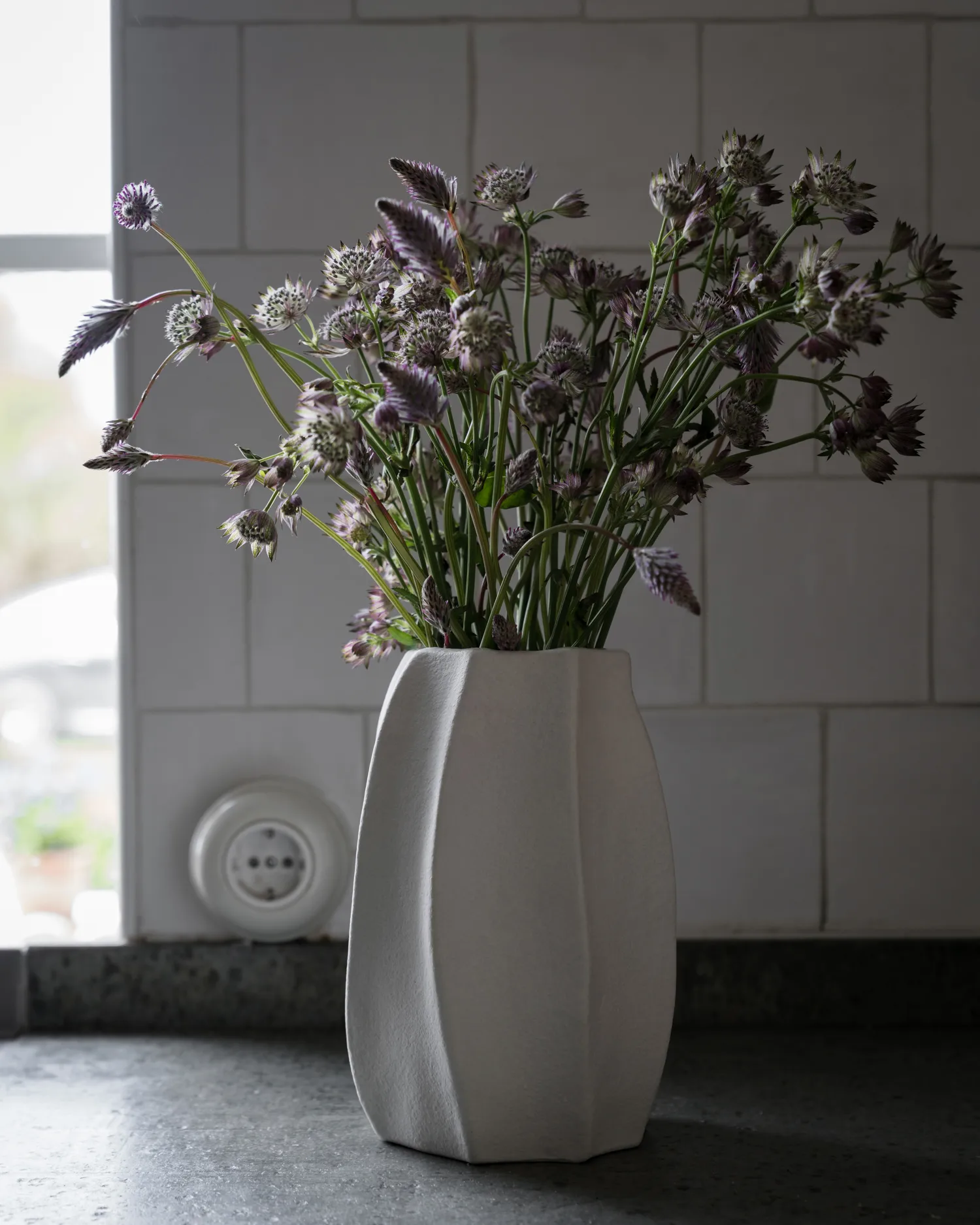 Jarrón de gres Ernst Ø15x23 cm, Blanco natural ERNST