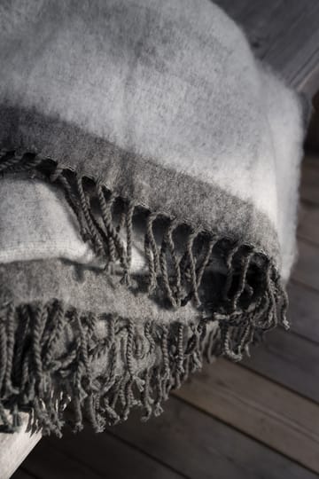 Manta Ernst con flecos 130x170 cm - Gris oscuro-blanco - ERNST