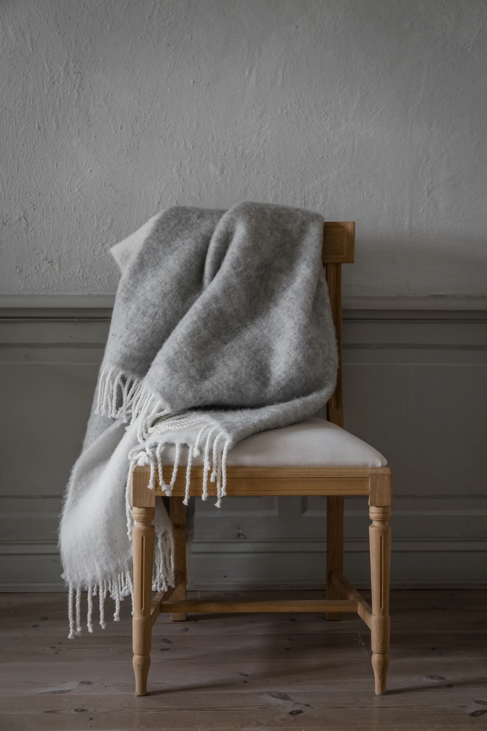 Manta Ernst con flecos 130x170 cm, Gris ERNST