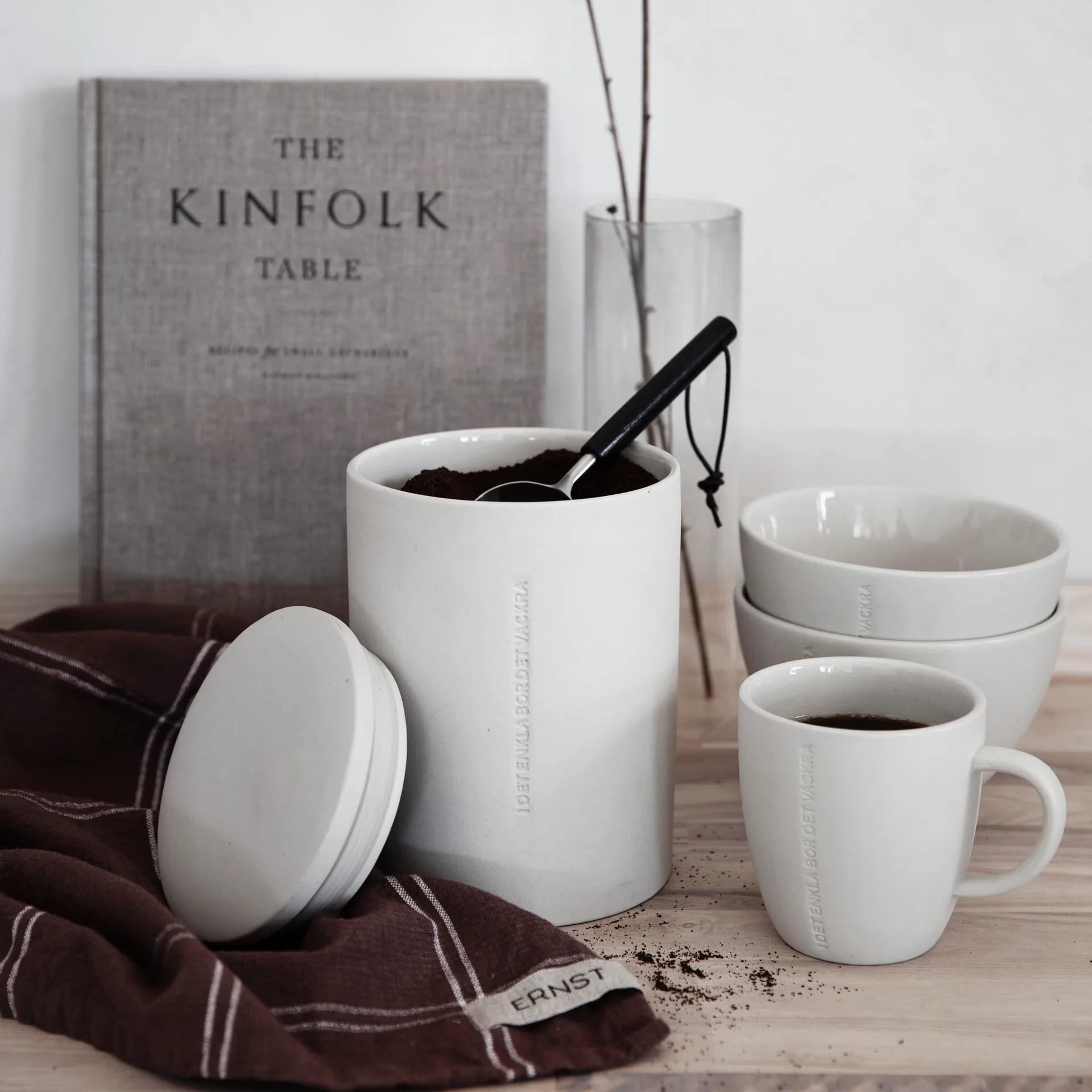 Medidos de café con mango de madera Ernst, negro ERNST