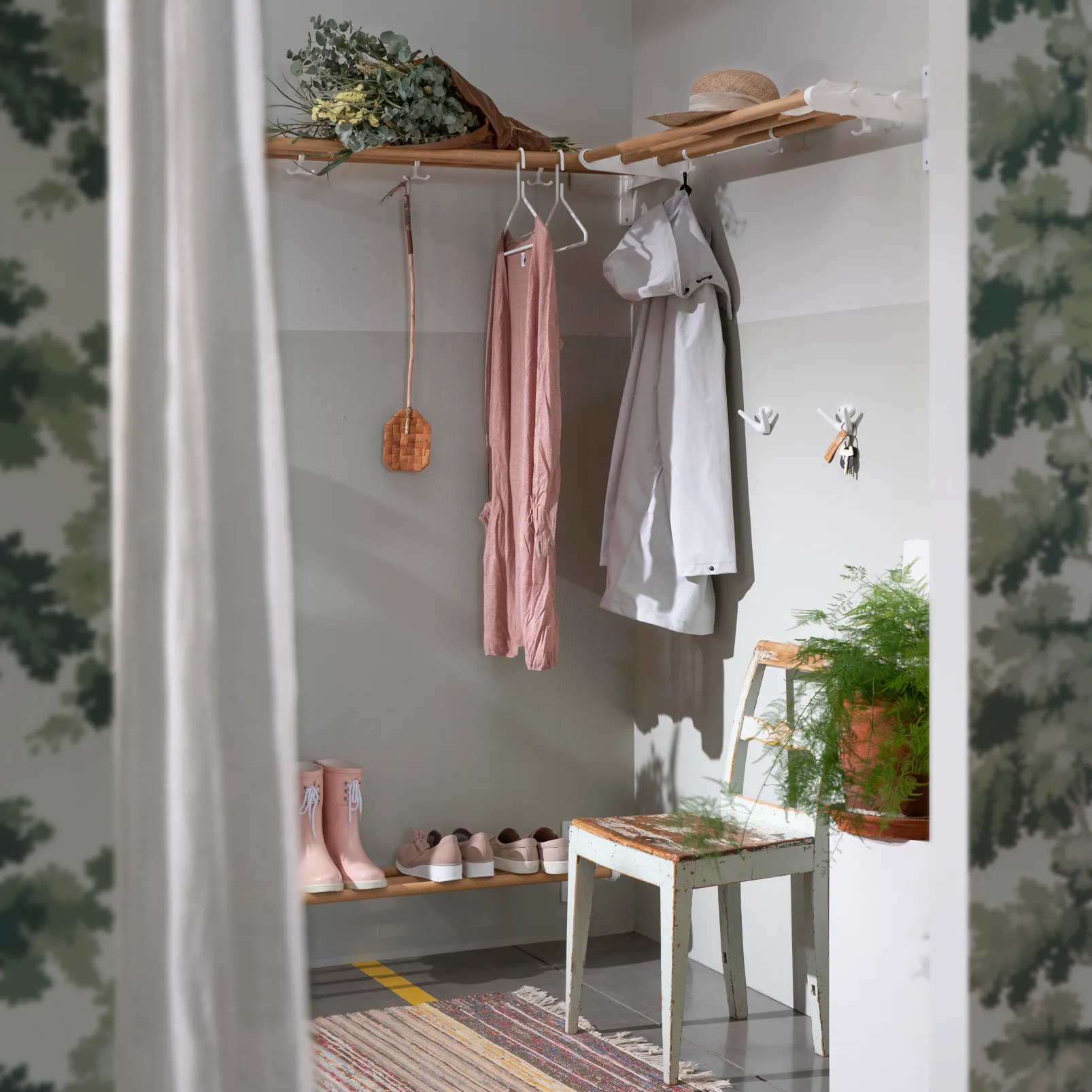 Estante perchero o zapatero Nostalgi , roble, blanco Essem Design