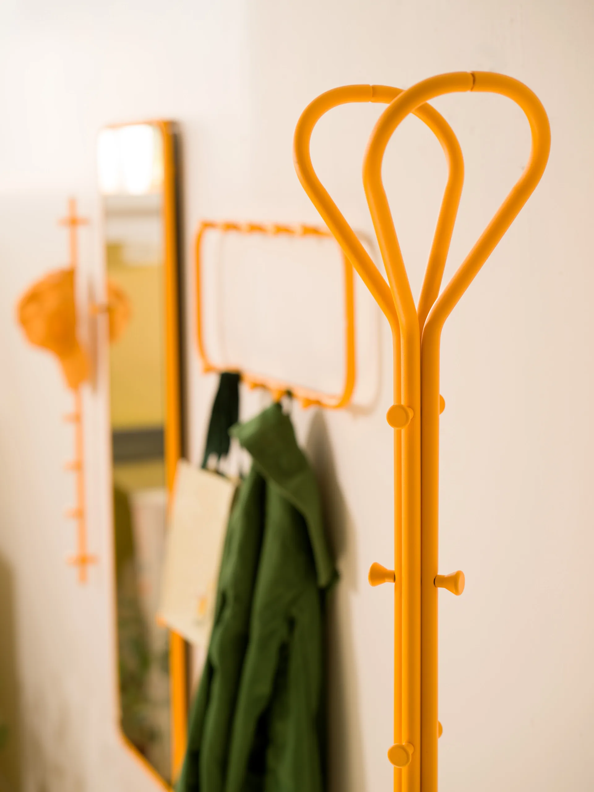 Tamborilero Classic, Sun yellow Essem Design