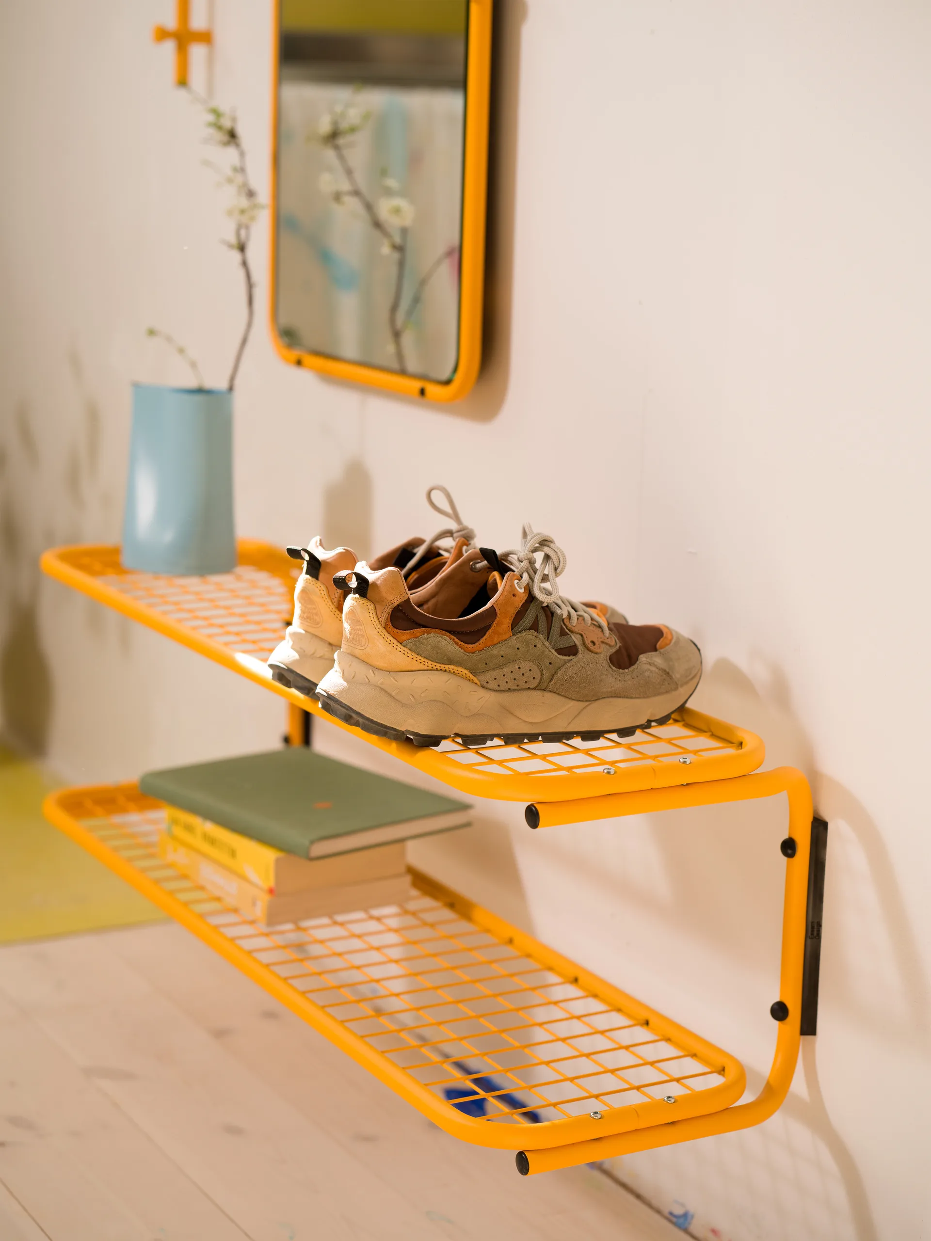 Zapatero Classic 100 cm, Sun yellow Essem Design
