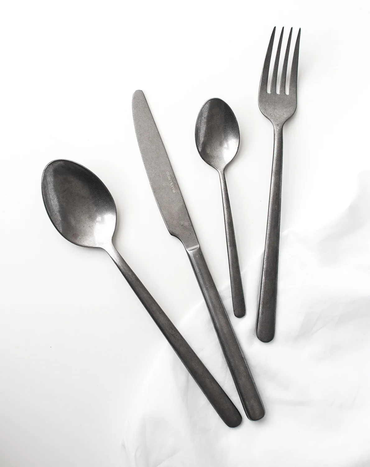 Set de cubiertos Eternum Nardo 16 piezas, Vintage Eternum