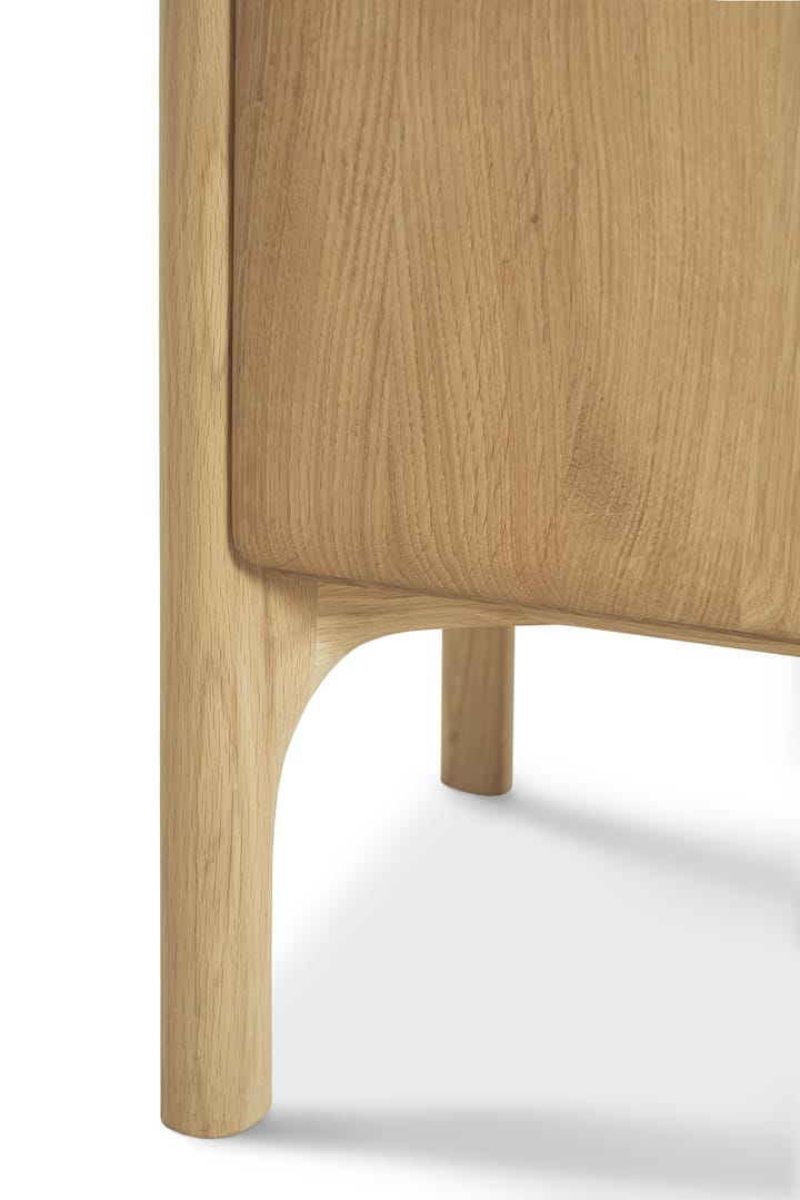 Aparador PI, Roble, 2 puertas Ethnicraft