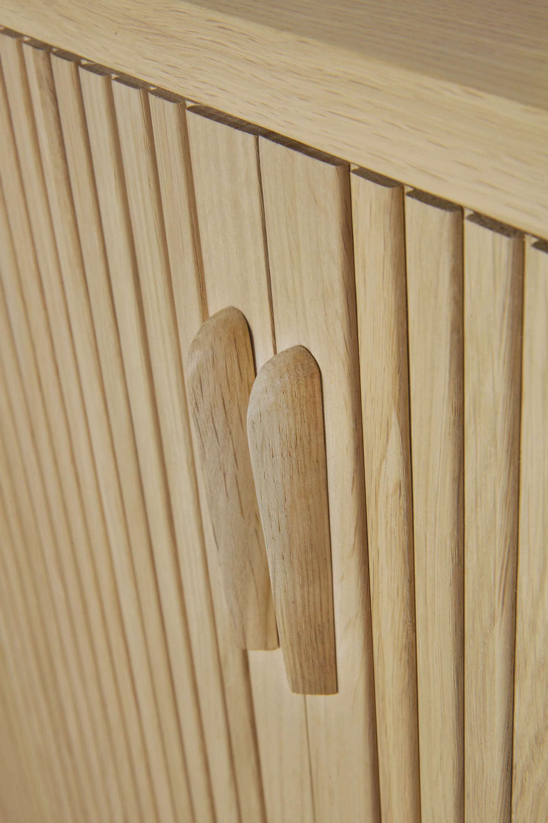 Aparador Roller Max, Roble, 224 cm Ethnicraft