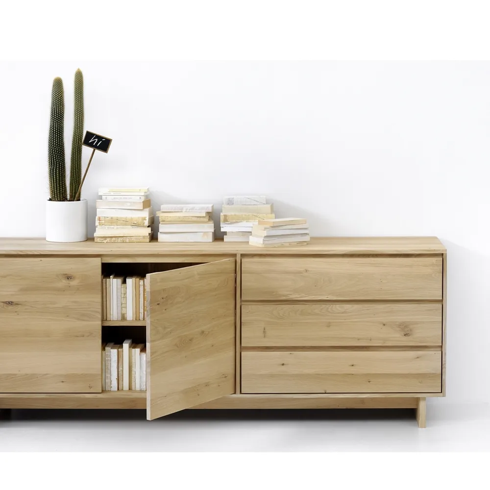 Aparador Wave, Roble aceitado 2 puertas 3 cajones Ethnicraft