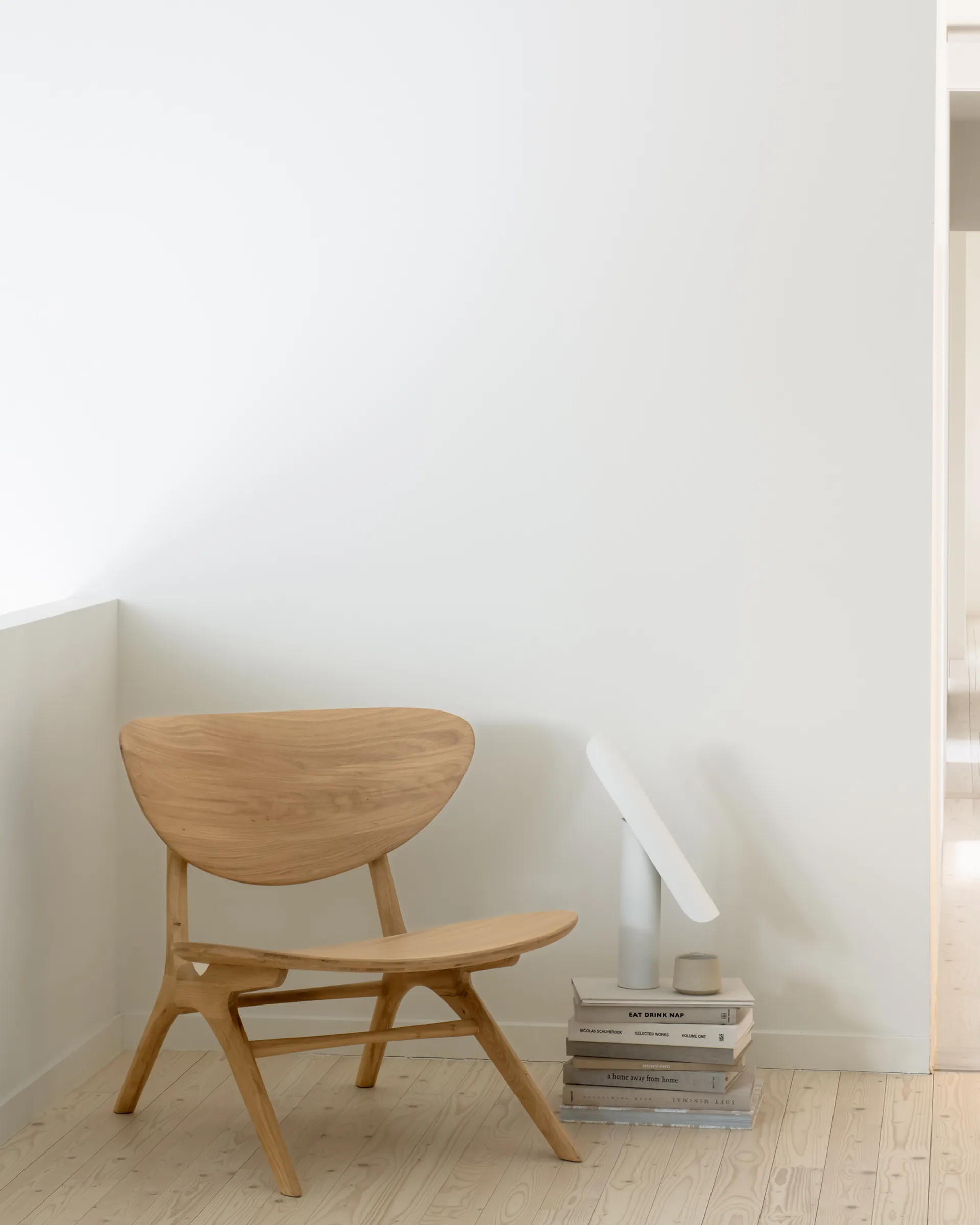 Butaca Lounge Eye, Roble con aceite duro encerado Ethnicraft