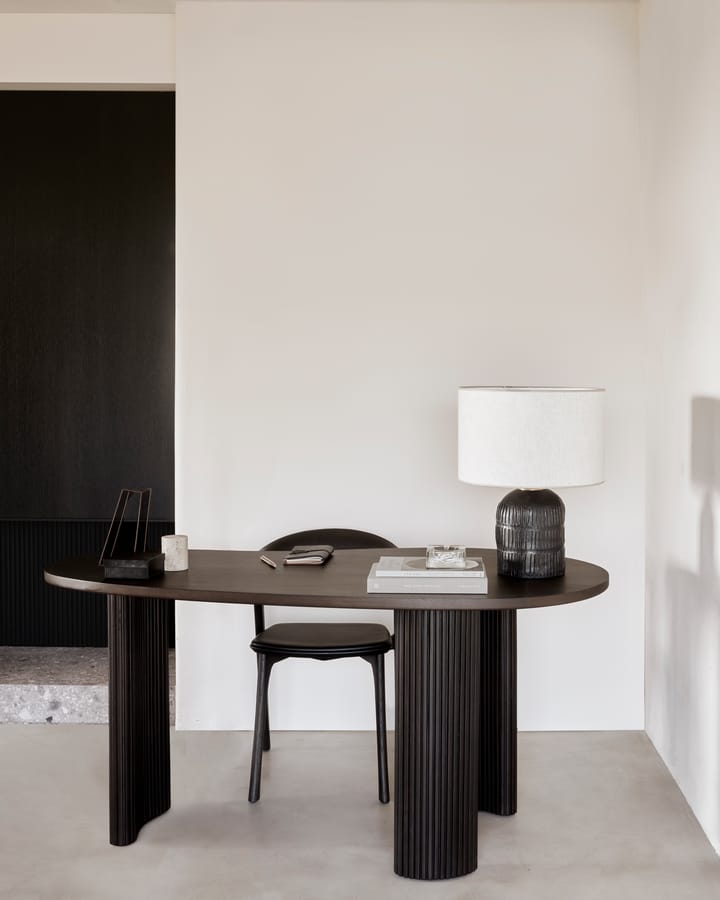 Escritorio Boomerang 160x83x76 cm, Caoba teñida en marrón oscuro Ethnicraft