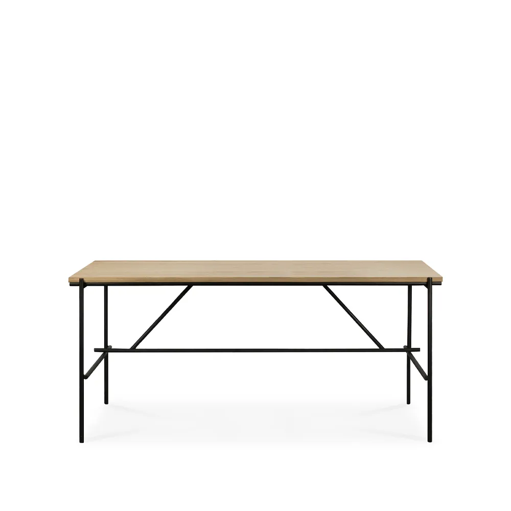 Escritorio Oscar, Roble macizo - estructura metálica negra Ethnicraft