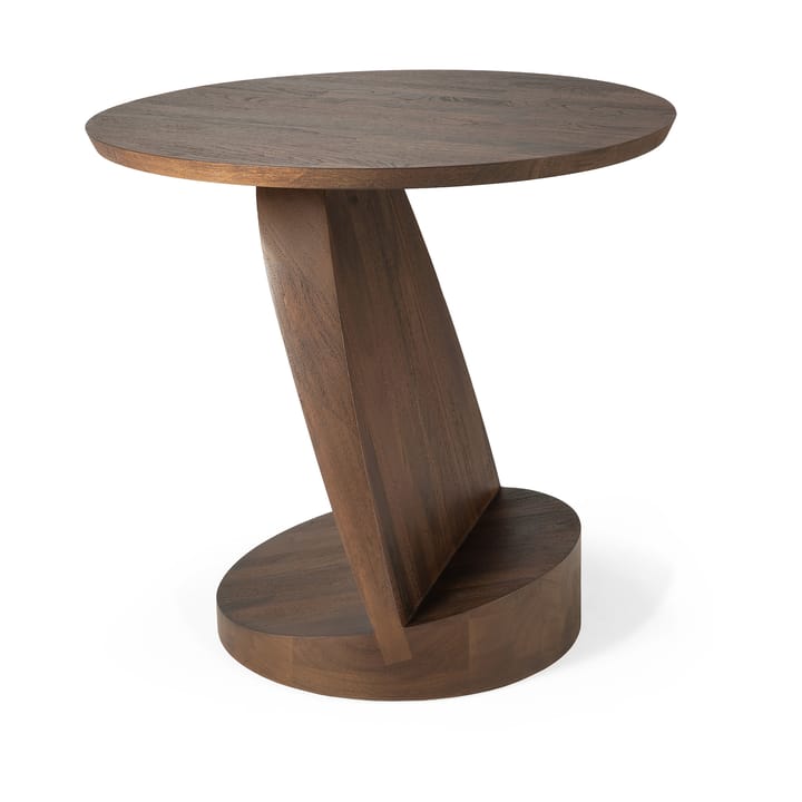 Mesa auxiliar Oblic Ø52 cm, teca tintada en marrón Ethnicraft