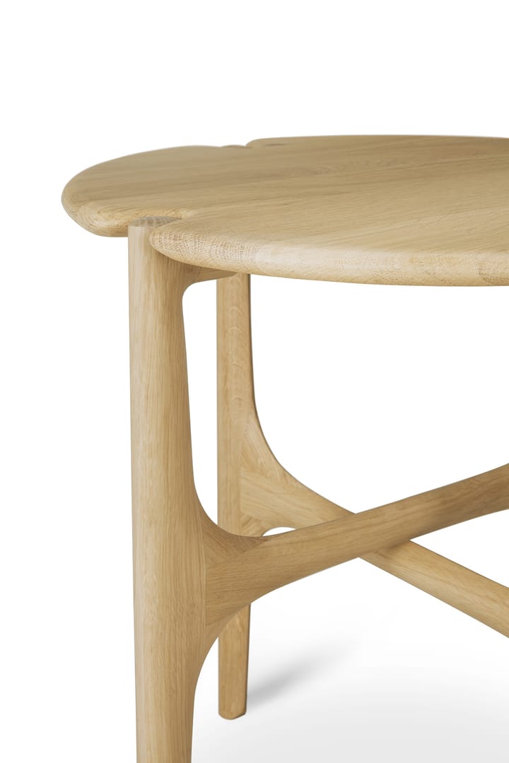 Mesa auxiliar PI, Lackad teak Ethnicraft