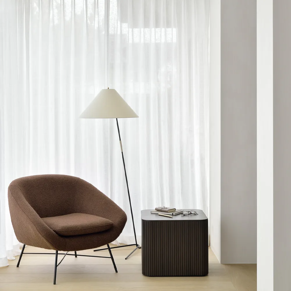 Mesa auxiliar Roller Max, Mahogny dark brown round Ethnicraft