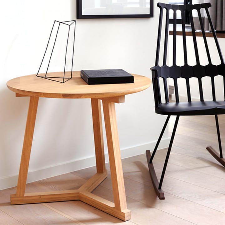 Mesa auxiliar Tripod, Oak-Wax oil small 56x46 cm Ethnicraft