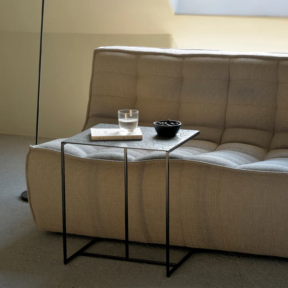 Mesa auxiliar Triptic 51x45 cm, Whiskey-Black Ethnicraft