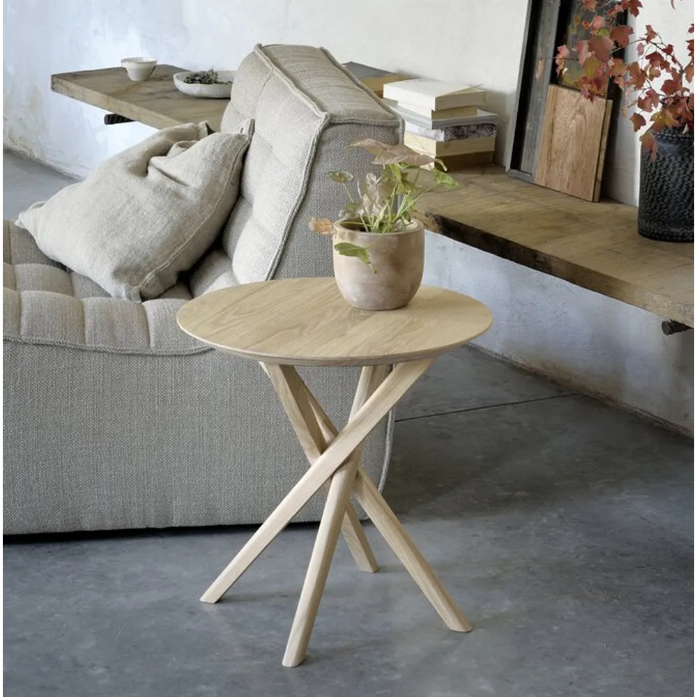 Mikado mesa auxiliar 50x50 cm, Oak wax oil Ethnicraft