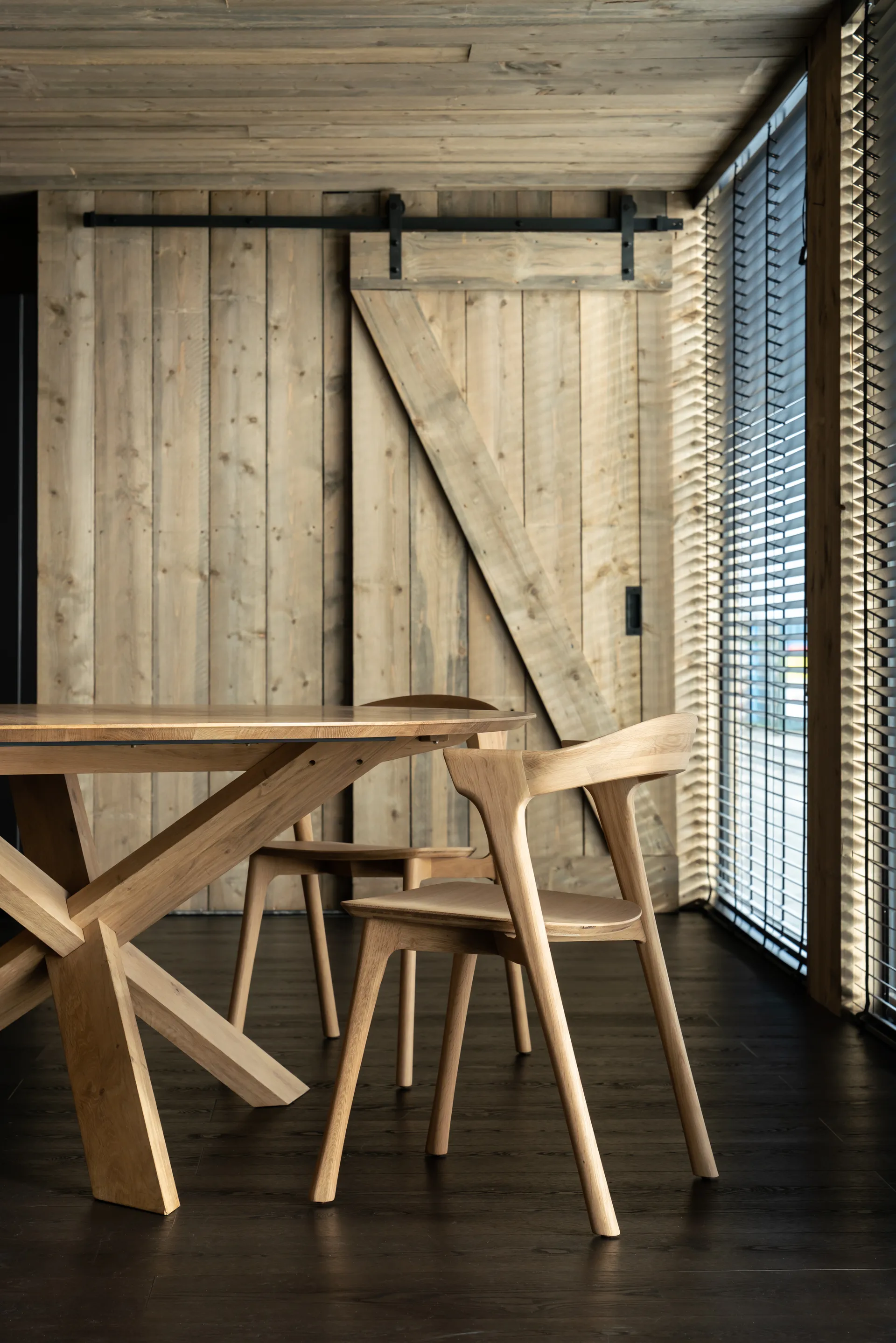 Silla Bok, Roble con aceite duro encerado Ethnicraft