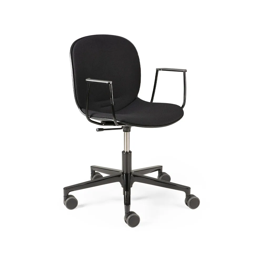 Silla de oficina RBM Noor, Negro con reposabrazos 73x67 cm Ethnicraft