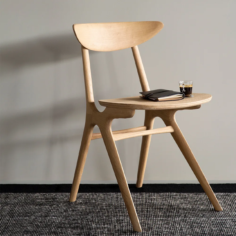 Silla Eye 77x49 cm, Roble con aceite duro encerado Ethnicraft