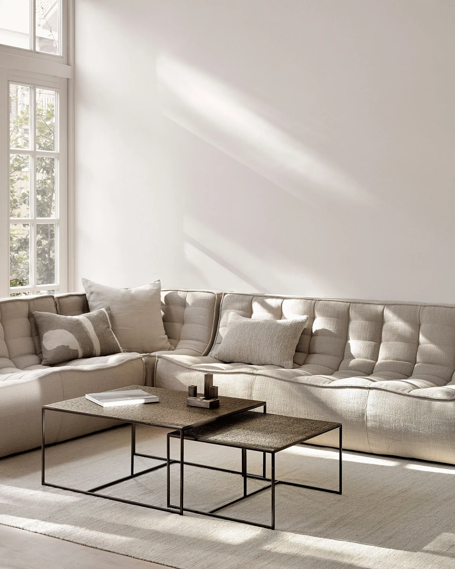 Sofá esquinero modular N701 de esquina recta, tela Beige, 301x231 cm,  Ethnicraft