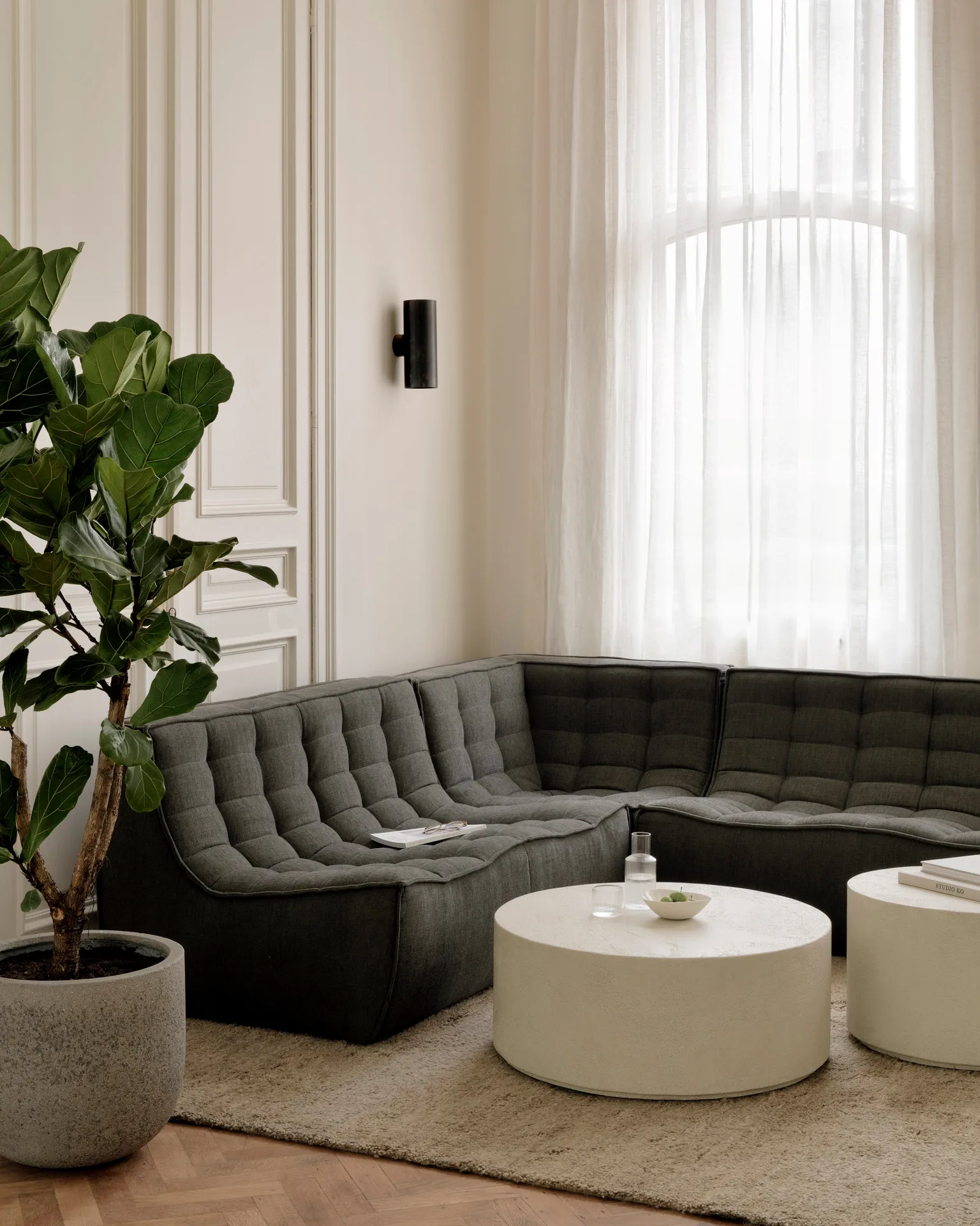 Sofá esquinero modular N701 esquina redondeada, tela Moss Eco, 330x260 cm,  Ethnicraft