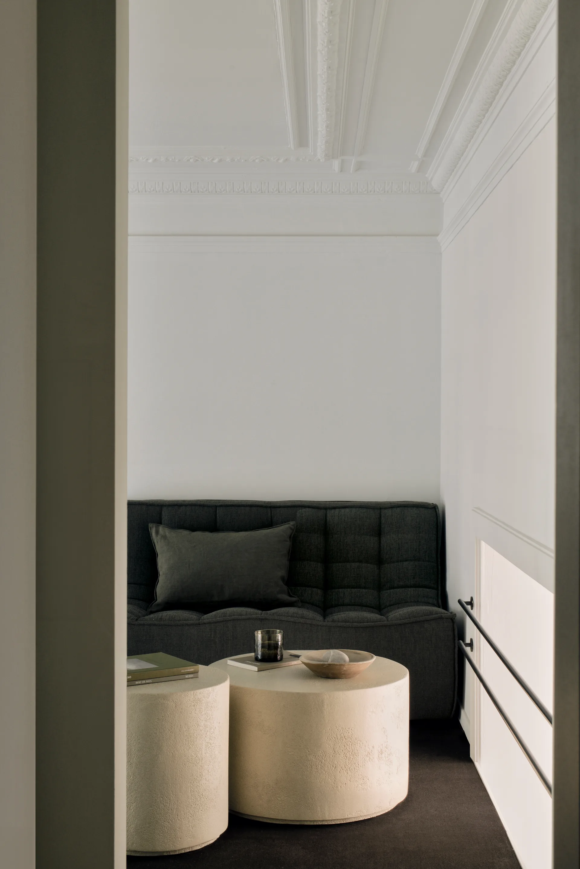 Sofá esquinero modular N701 esquina redondeada, tela Moss Eco, 330x260 cm Ethnicraft