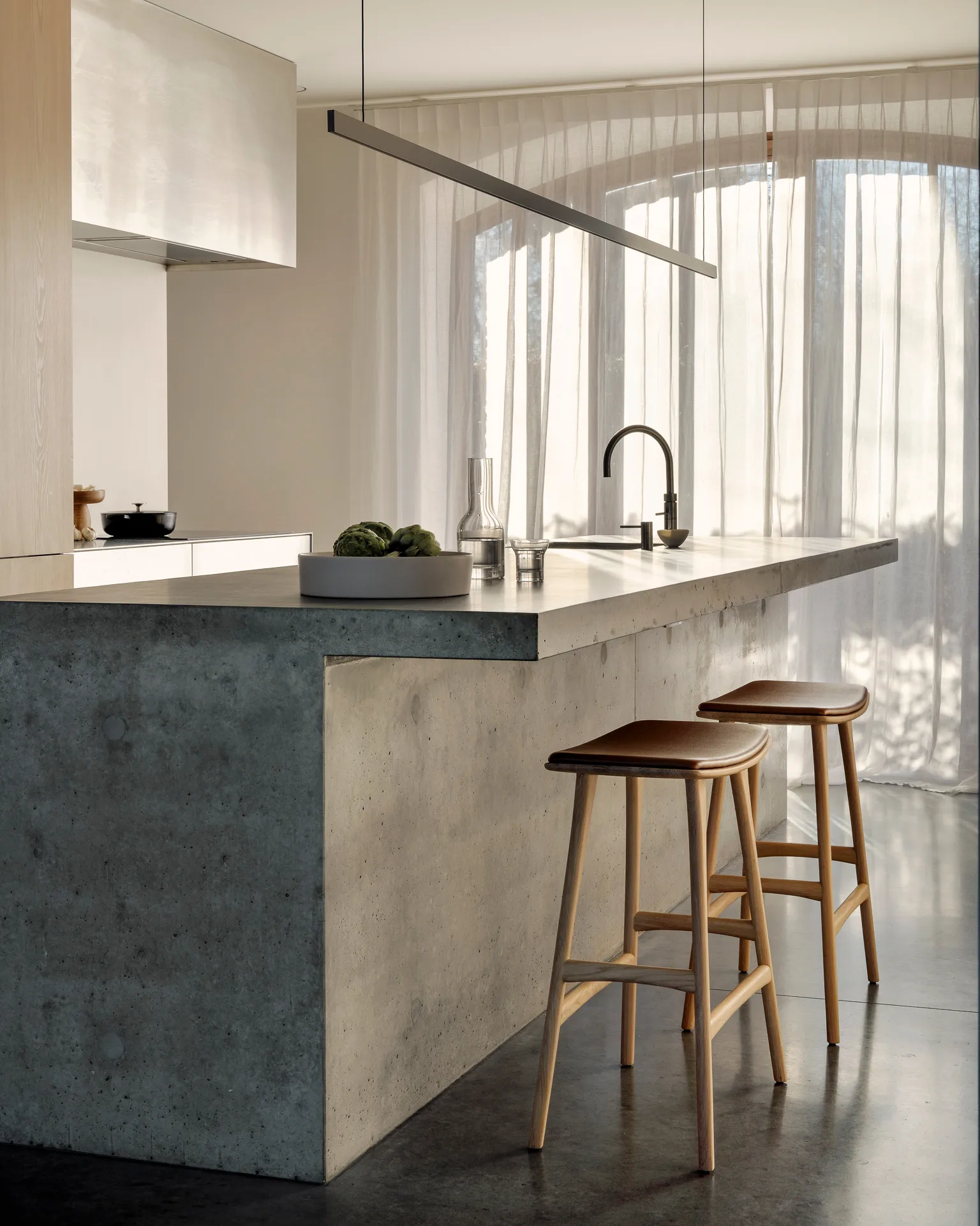 Taburete alto Osso Counter 67 cm, Lackad ek Ethnicraft