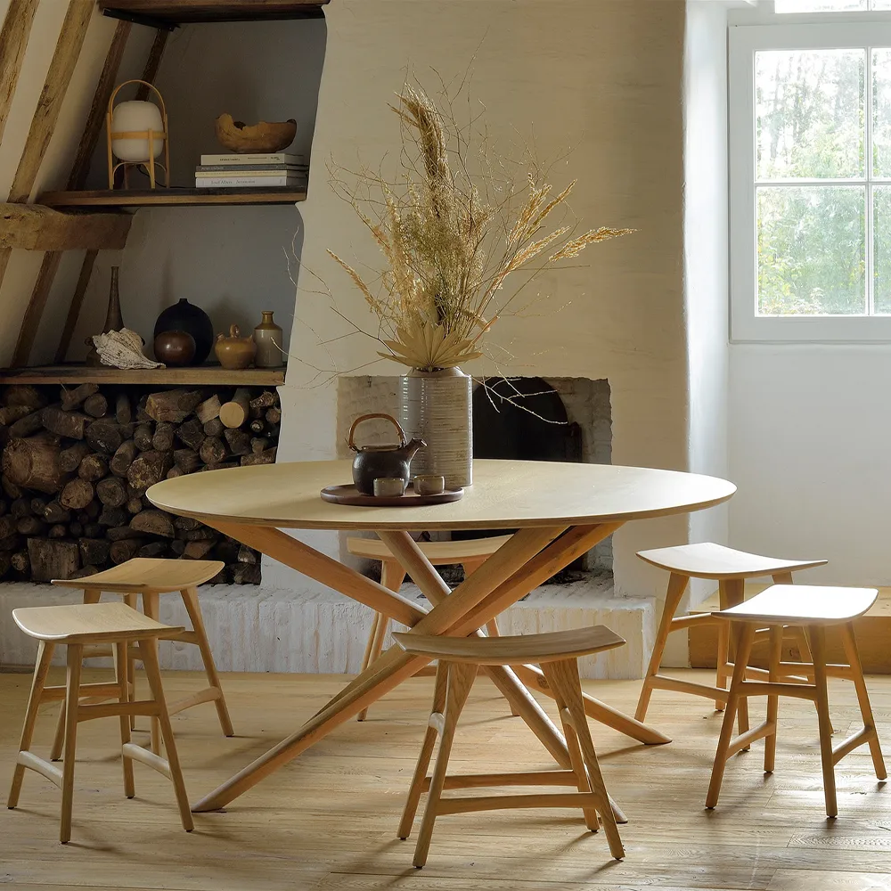 Taburete Osso 48x50 cm, Roble con aceite duro encerado Ethnicraft