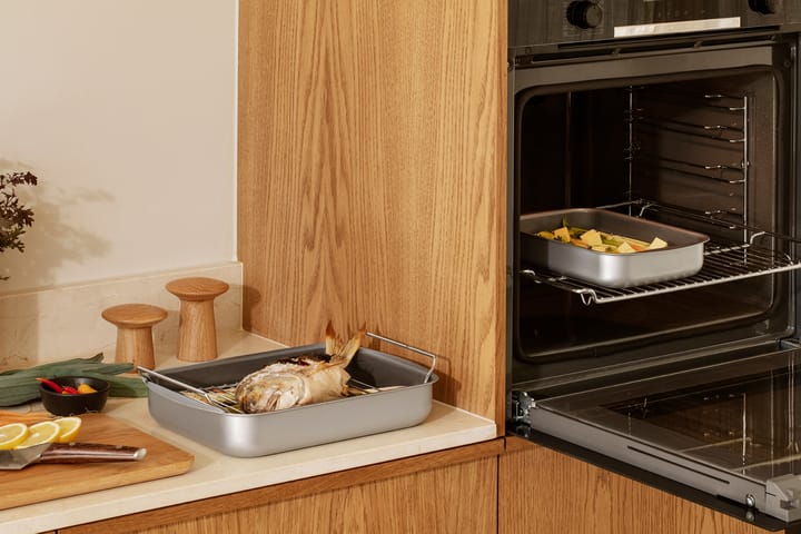 Bandeja de horno Eva Trio Professionell con rejilla, 19,5x28,5 cm Eva Solo