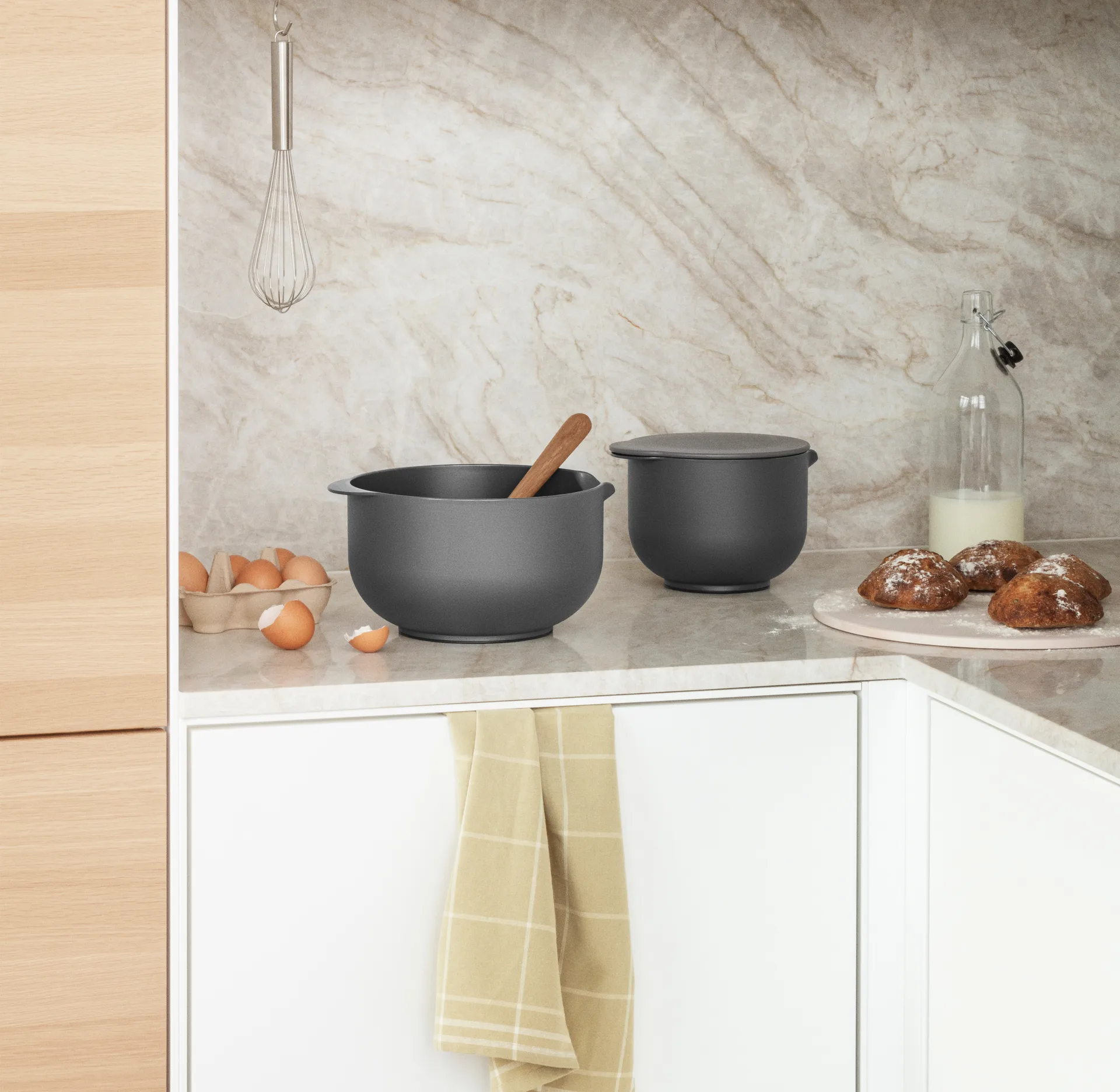 Cuencos para mezclar Eva Trio, Grey, 3 piezas Eva Solo