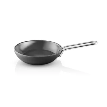 Sartén Professional Laser Titanium Slip-Let - Black, Ø20 cm - Eva Solo
