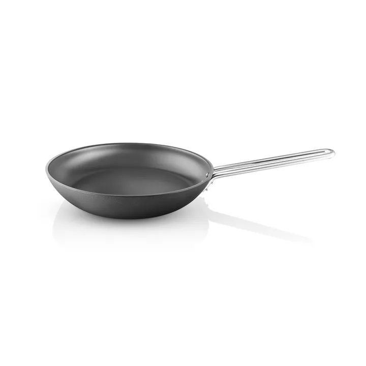 Sartén Professional Laser Titanium Slip-Let - Negro, Ø28 cm - Eva Solo