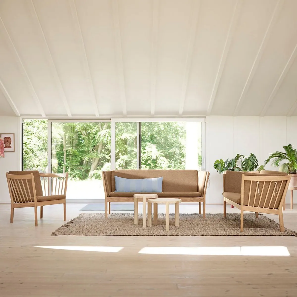 Butaca J146, Oak lacquered-brown FDB Møbler