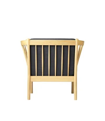 Butaca J146 - Oak nature lacquered-dark grey - FDB Møbler