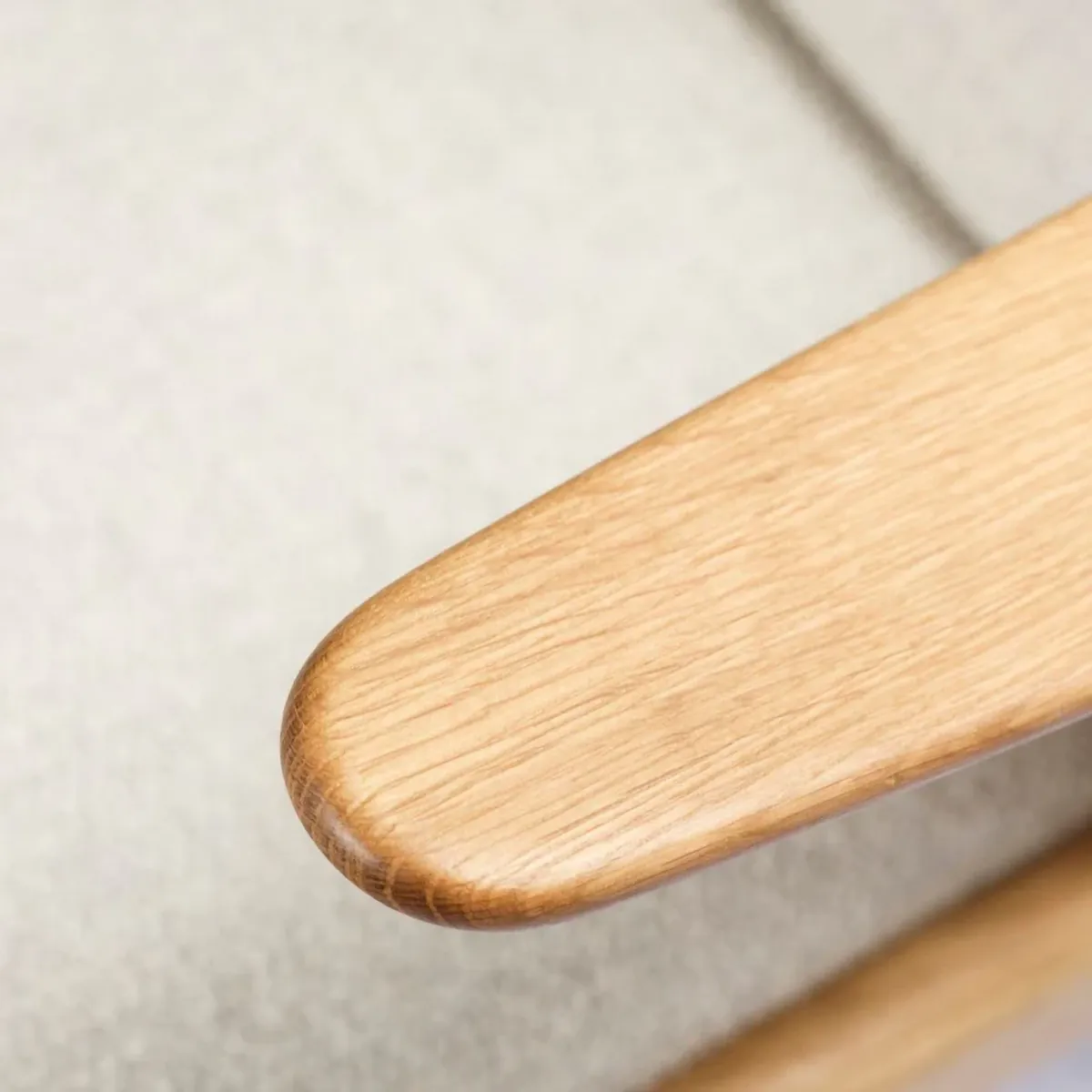 Butaca J53, Roble aceitado-beige FDB Møbler