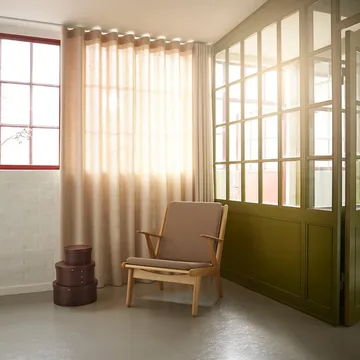 Butaca J53 - Roble aceitado-topo - FDB Møbler