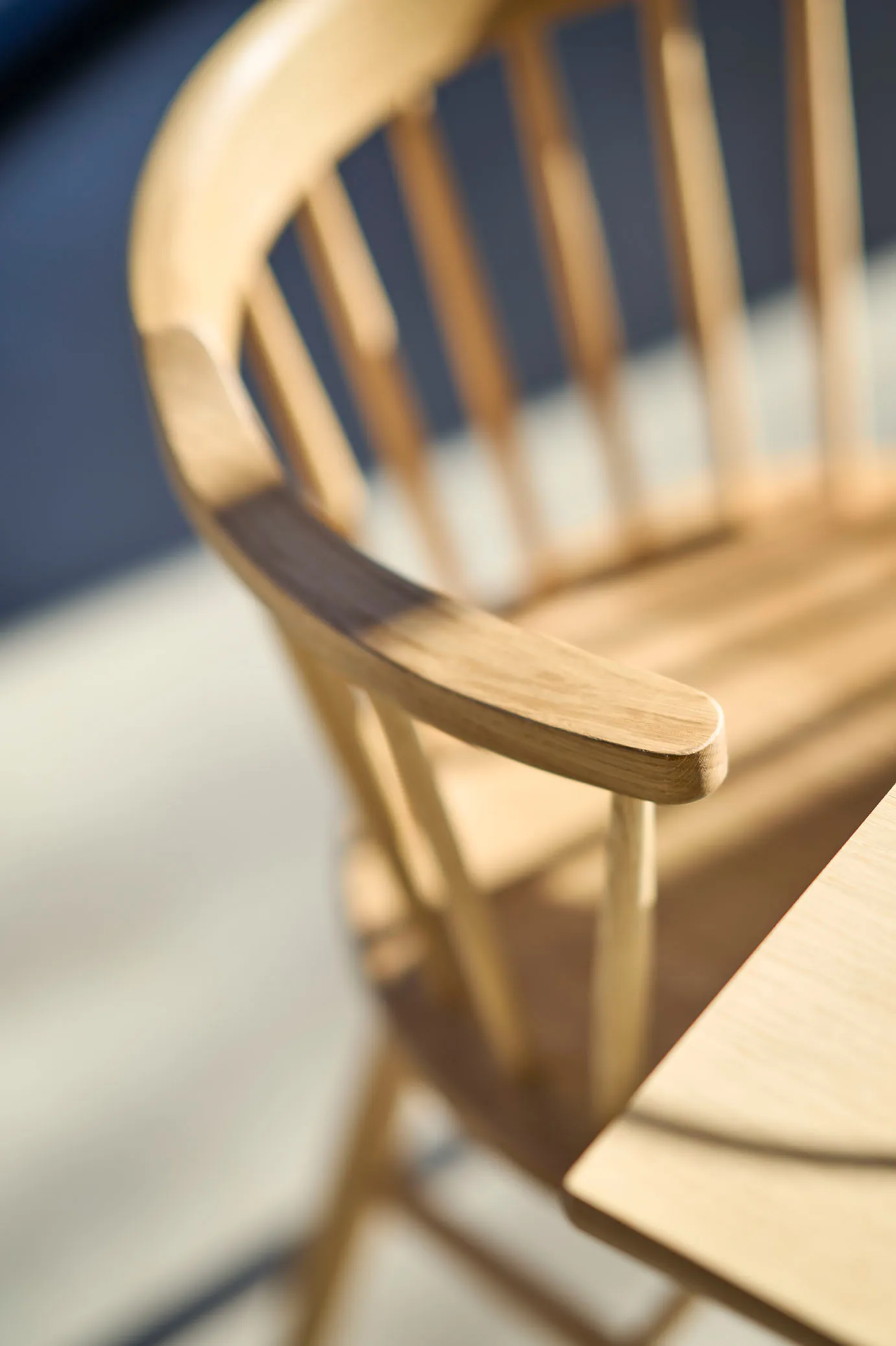 Silla J18, Oak brown oiled FDB Møbler